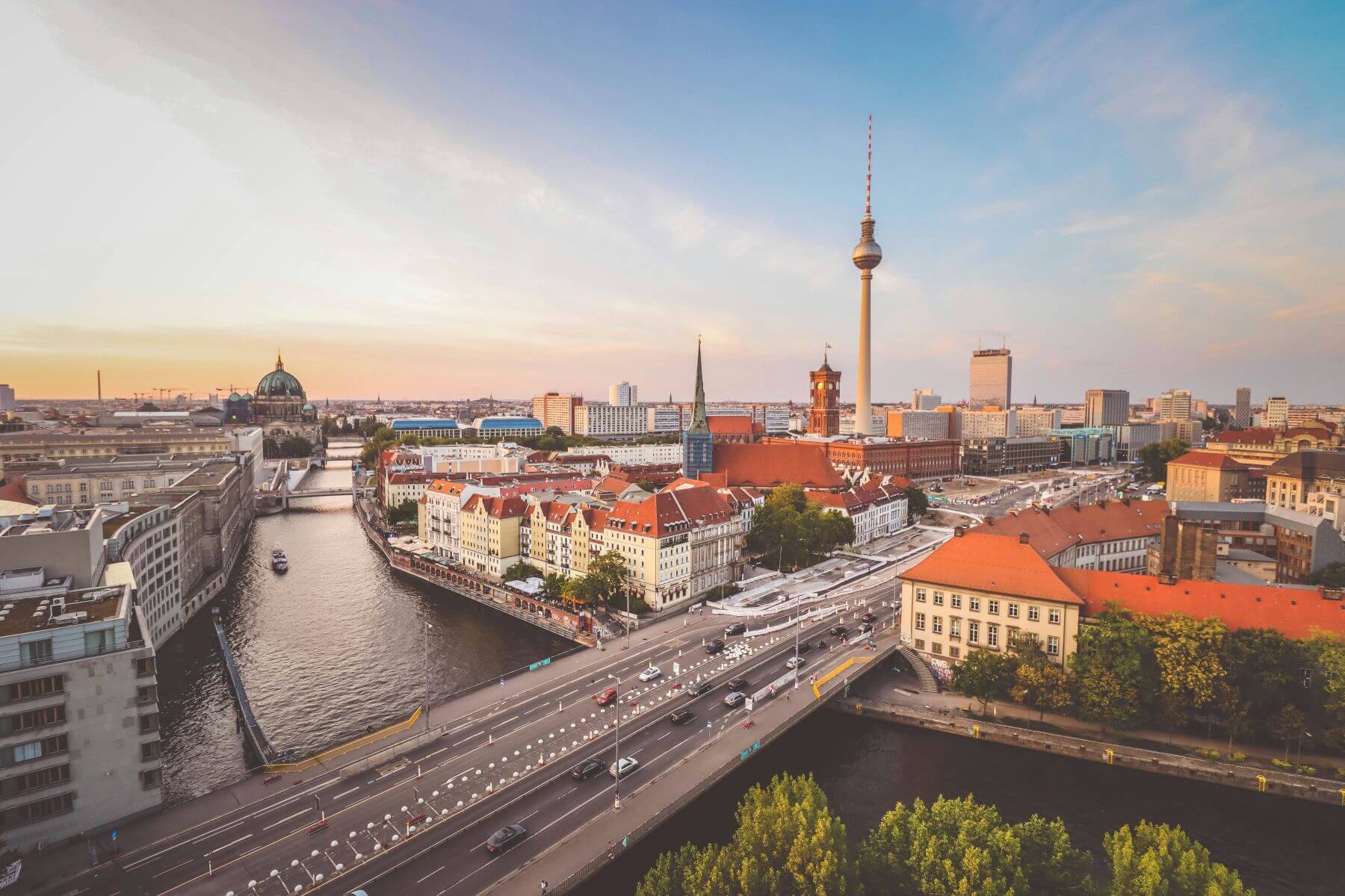 Auf finanzcheckPRO.de informiert Gastautor Günter Beus über die aktuelle Wirtschaftslage in Deutschland